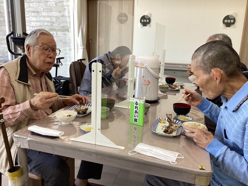 食事4