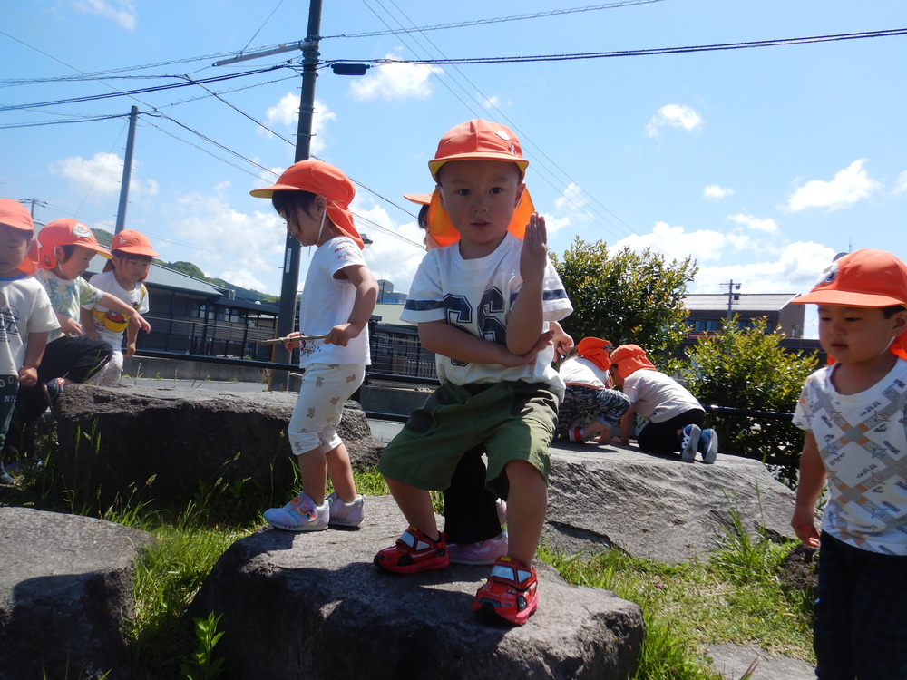 駅北公園で遊ぶ子ども (2)