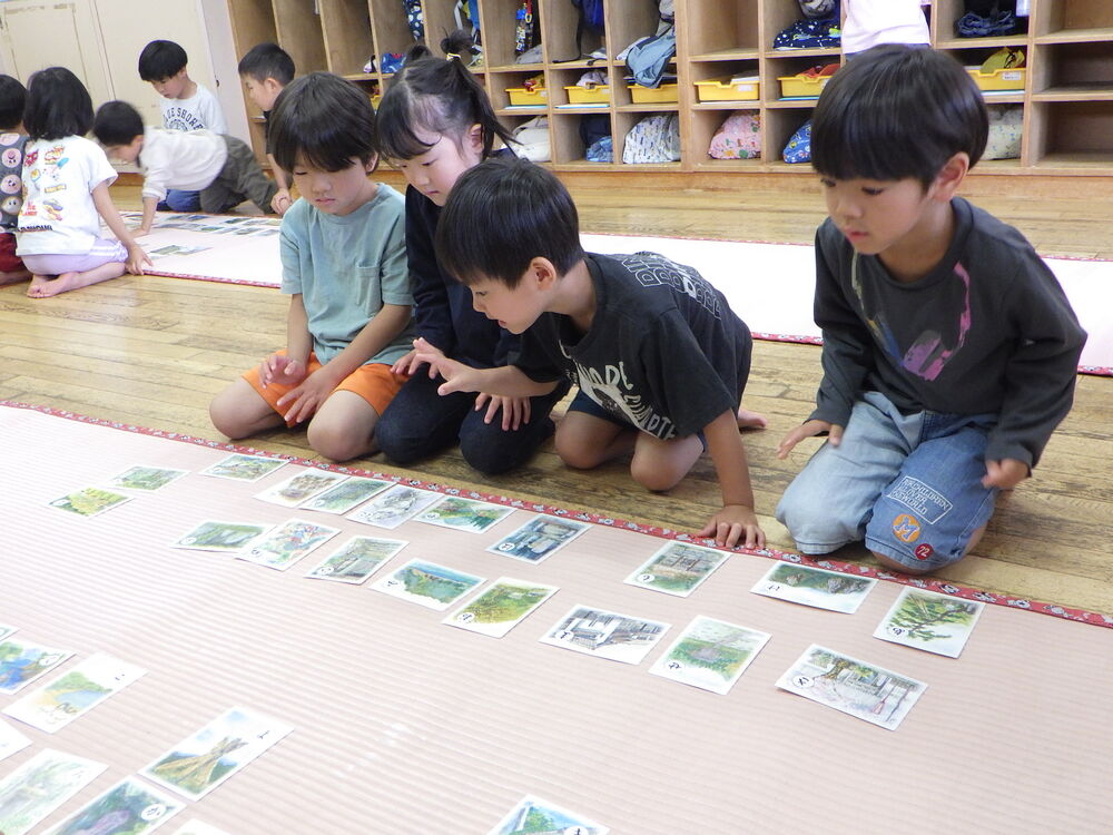 銀山かるたを楽しむ子ども２