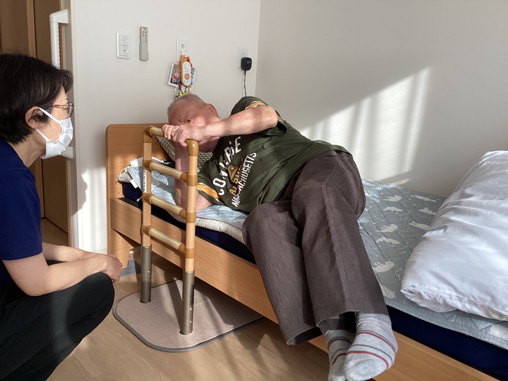 Aさん起き上がり