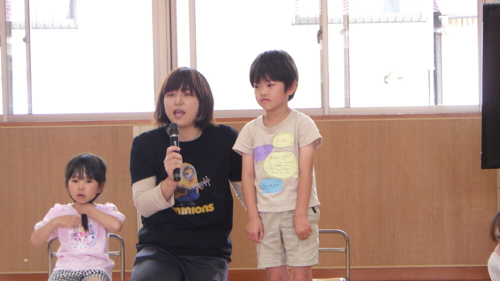 誕生会の様子 (1)