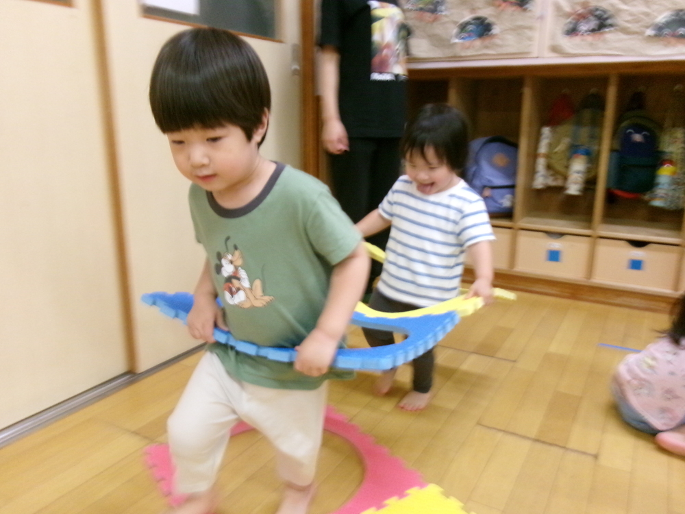 室内遊びの様子
