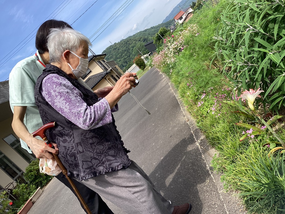 撮影中の利用者さん