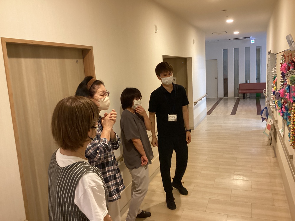 館内案内