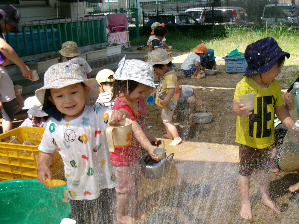 泥んこ遊び
