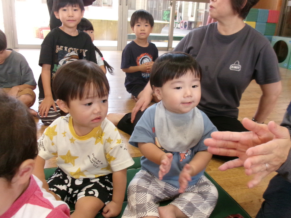 誕生会の様子 (1)