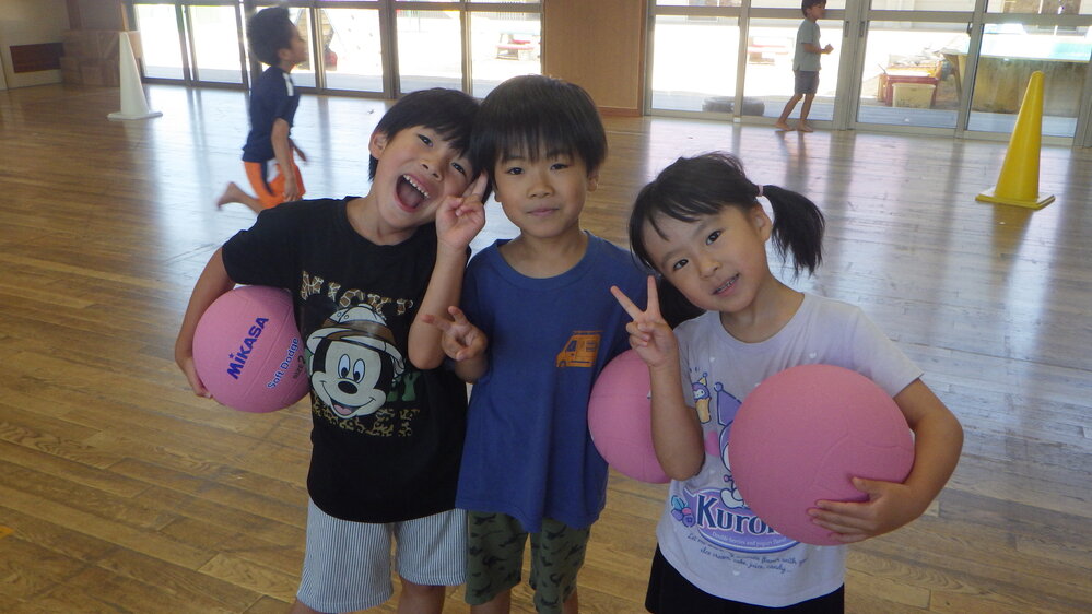 転がしドッヂボールの様子 (4)