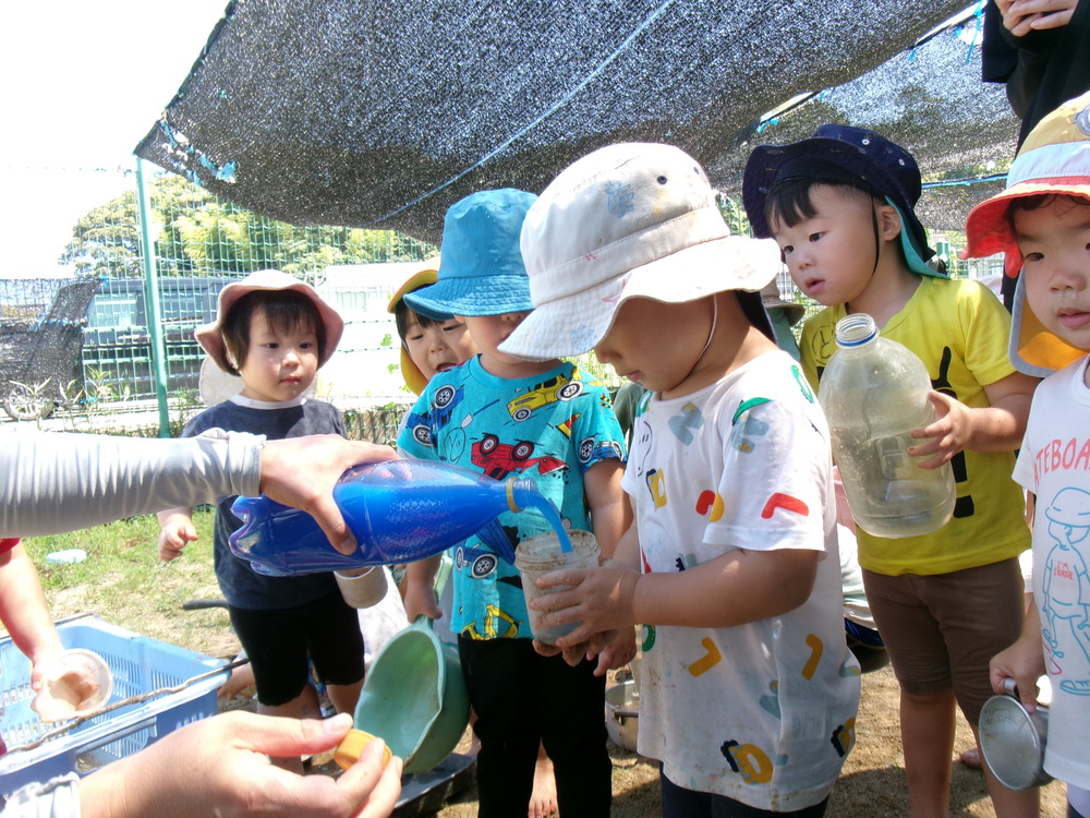 園庭遊びの様子