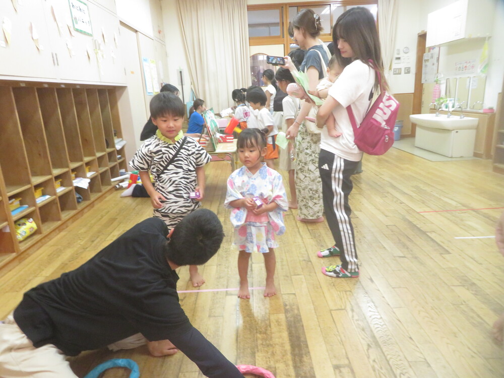 夏祭りの様子