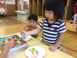 室内遊びの様子