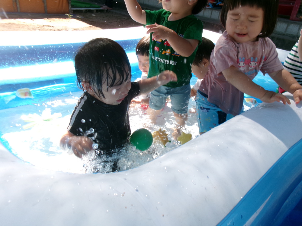 水あそび２