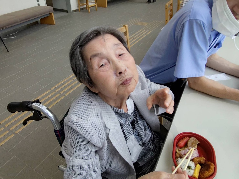 花の郷で昼食2