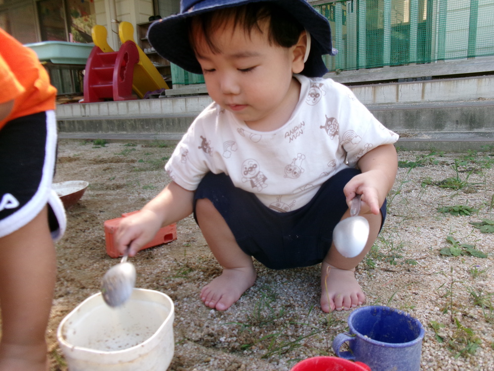 園庭遊び
