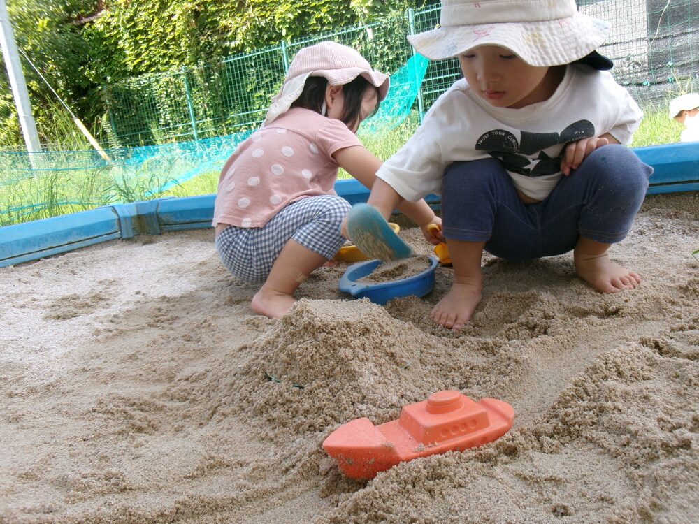 園庭遊び２