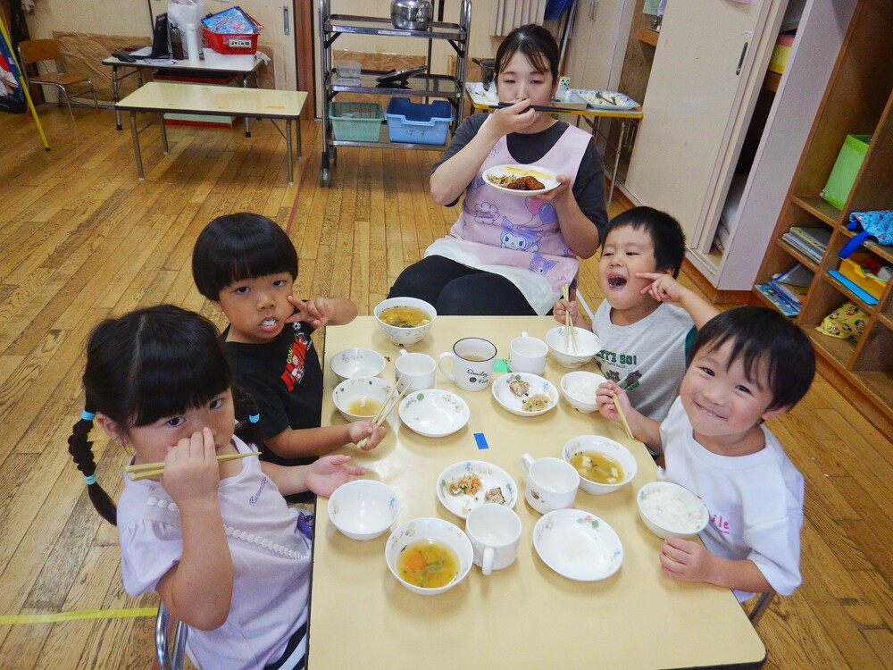 給食