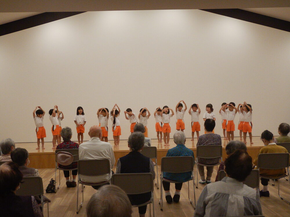 交流会の様子１