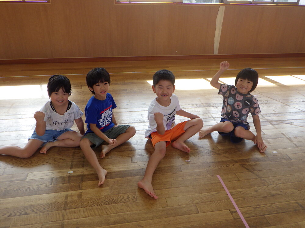 大根抜きを楽しむ様子 (2)