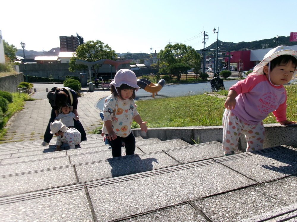 あすてらす公園で遊んでいる様子 (4)