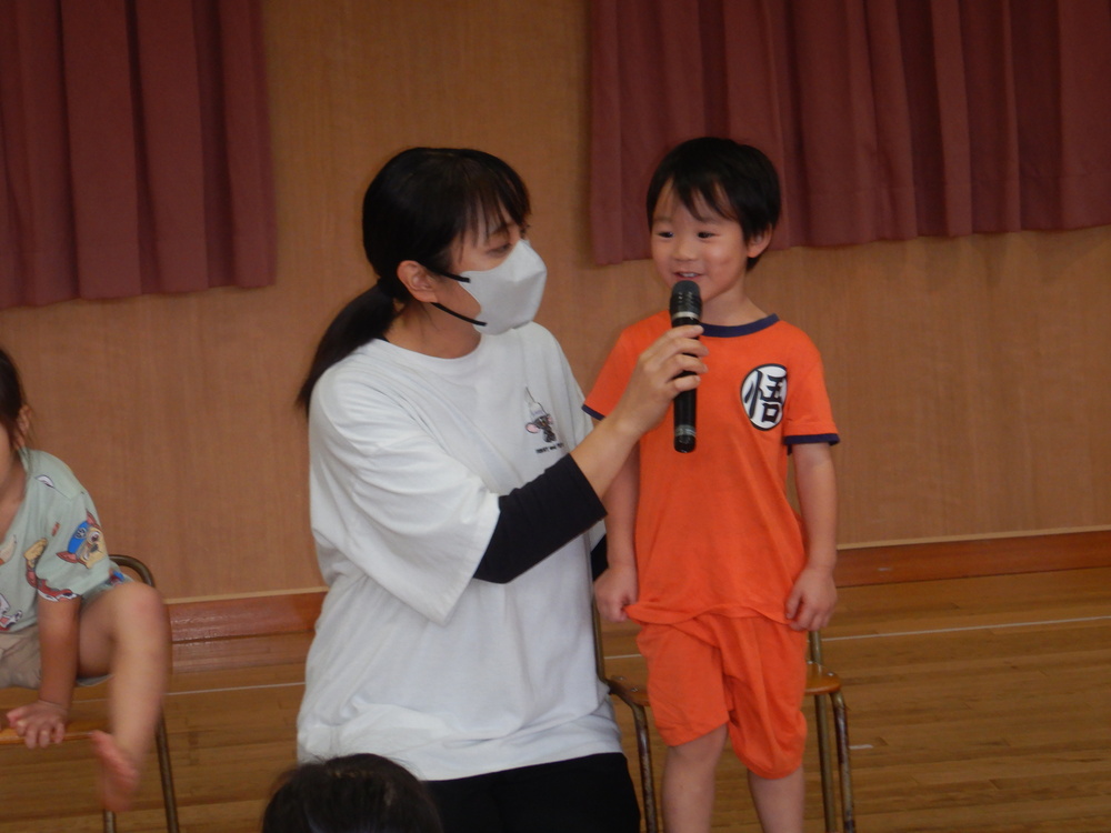 誕生会の様子 (3)