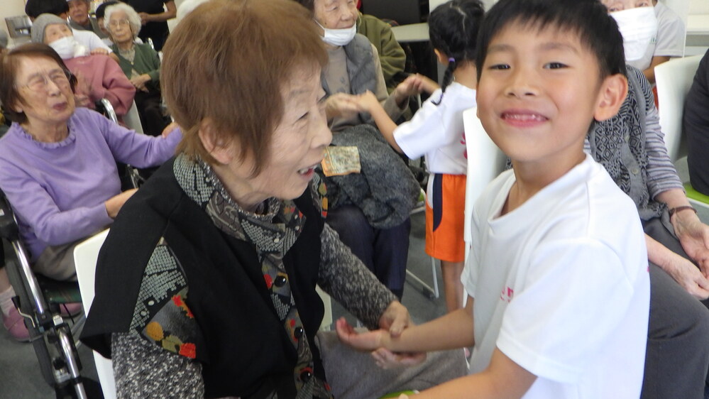 七色館交流の様子 (9)