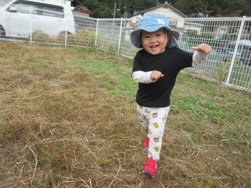 かけっこしている