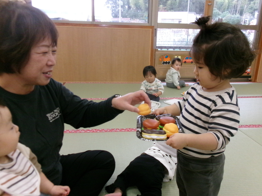 パン屋さんごっこ