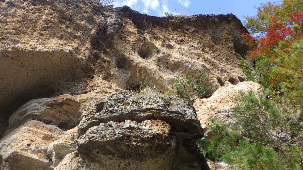 鬼岩見学の様子 (4)