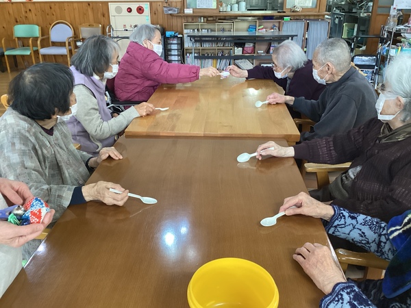 スプーンリレー