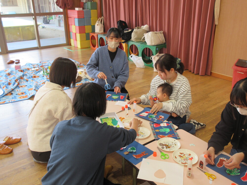 クリスマス製作の様子