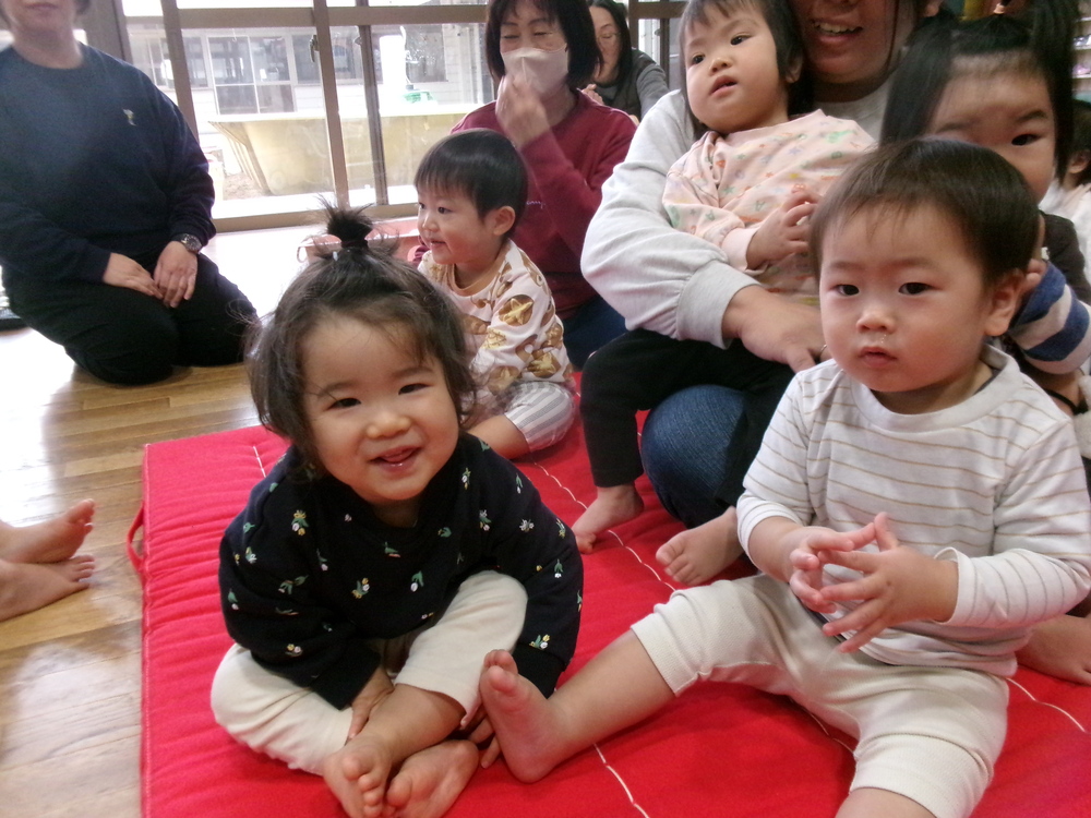 誕生会の様子 (4)