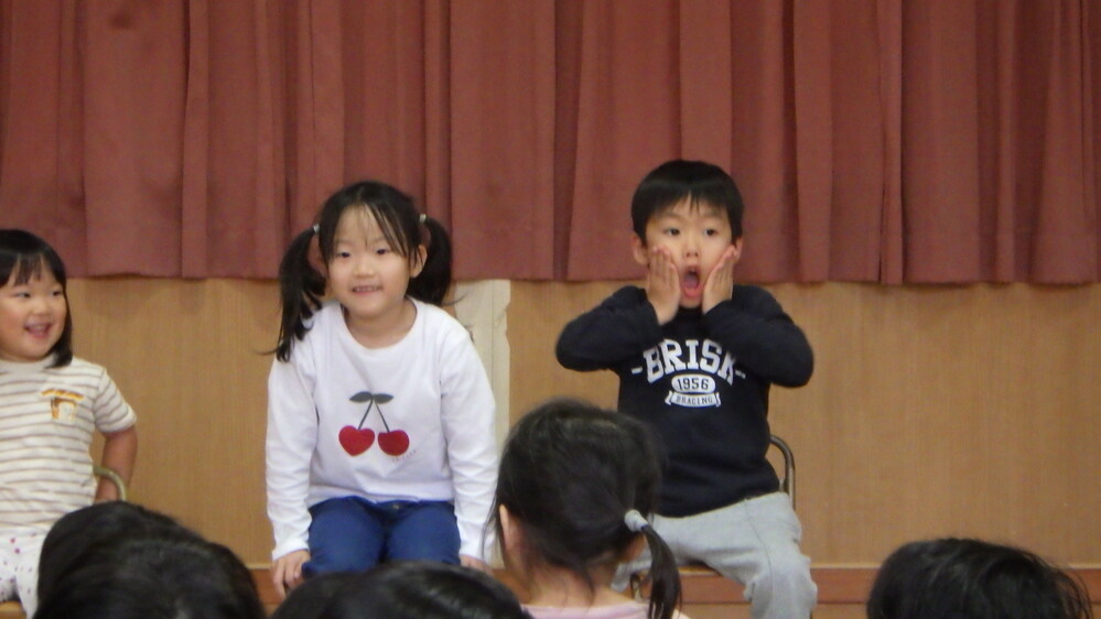 誕生会の様子 (1)