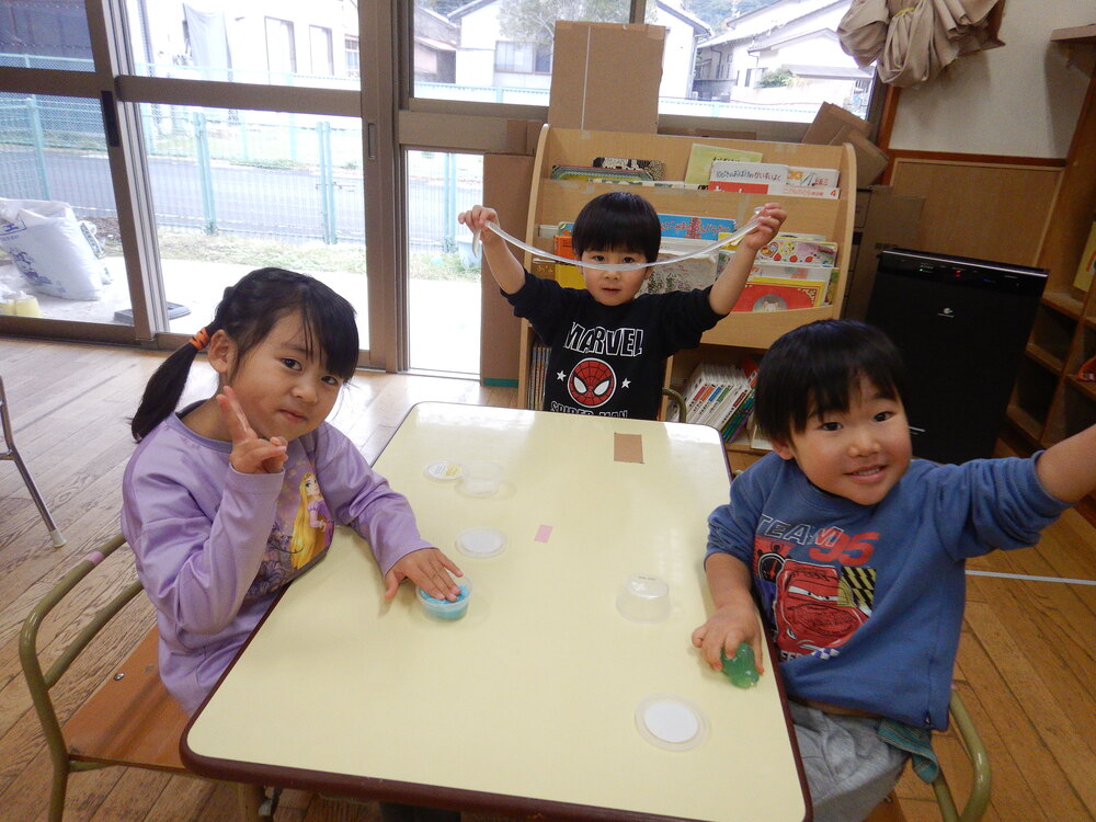 みんなでコーナー遊び (2)