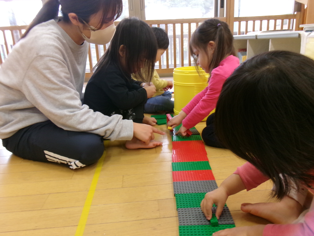 コーナー遊びの様子