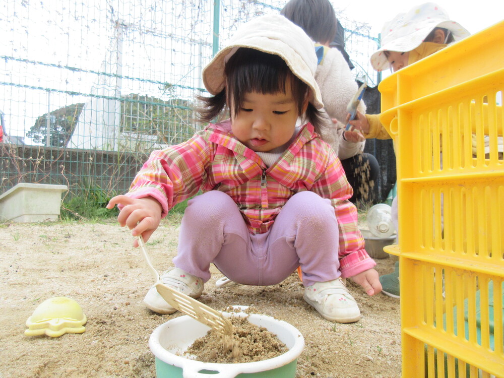 園庭あそび３