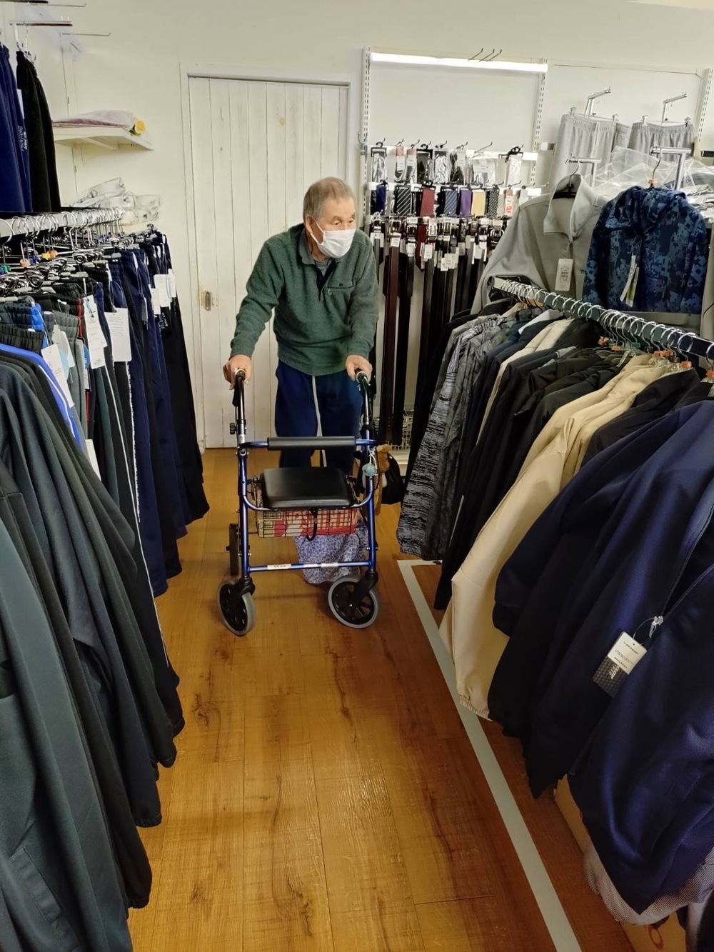 Kさん冬服購入3