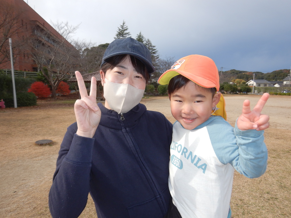 宮崎公園で遊ぶ子ども (3)