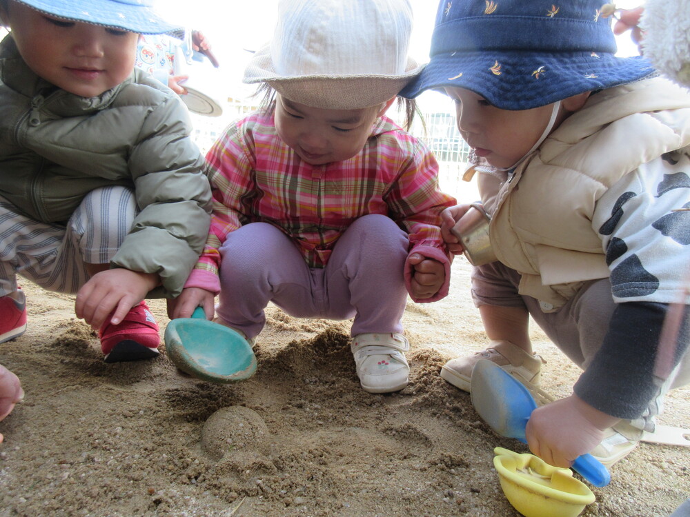 園庭遊びの様子