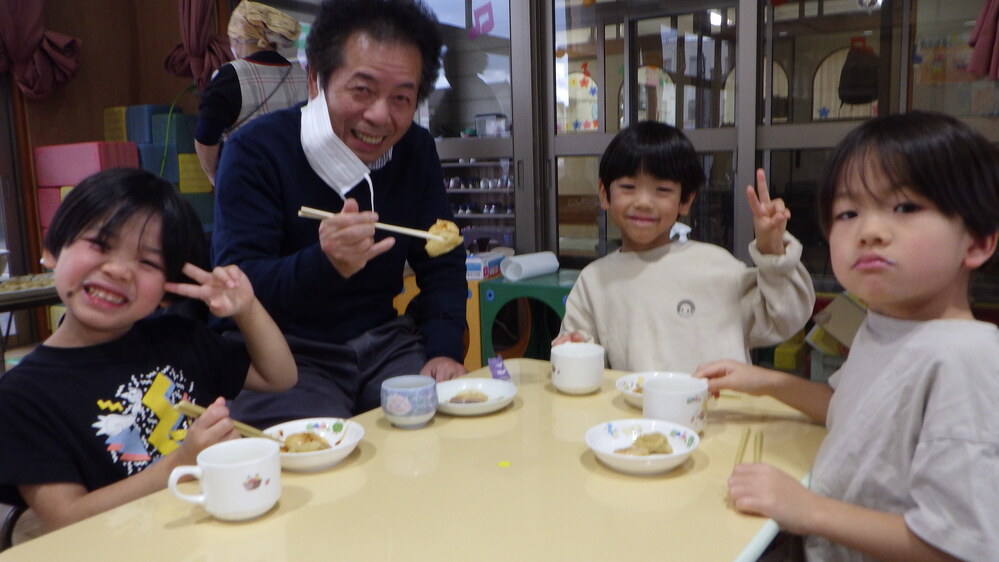 もちつき会の様子 (25)