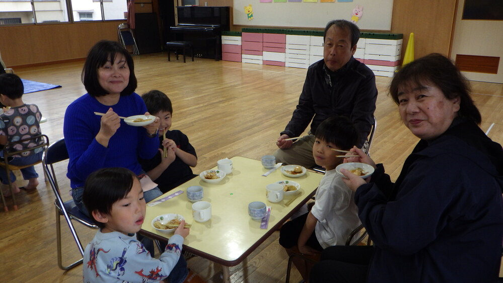 もちつき会の様子 (30)