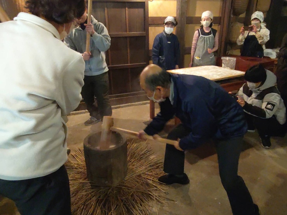 餅つき体験Kさん3