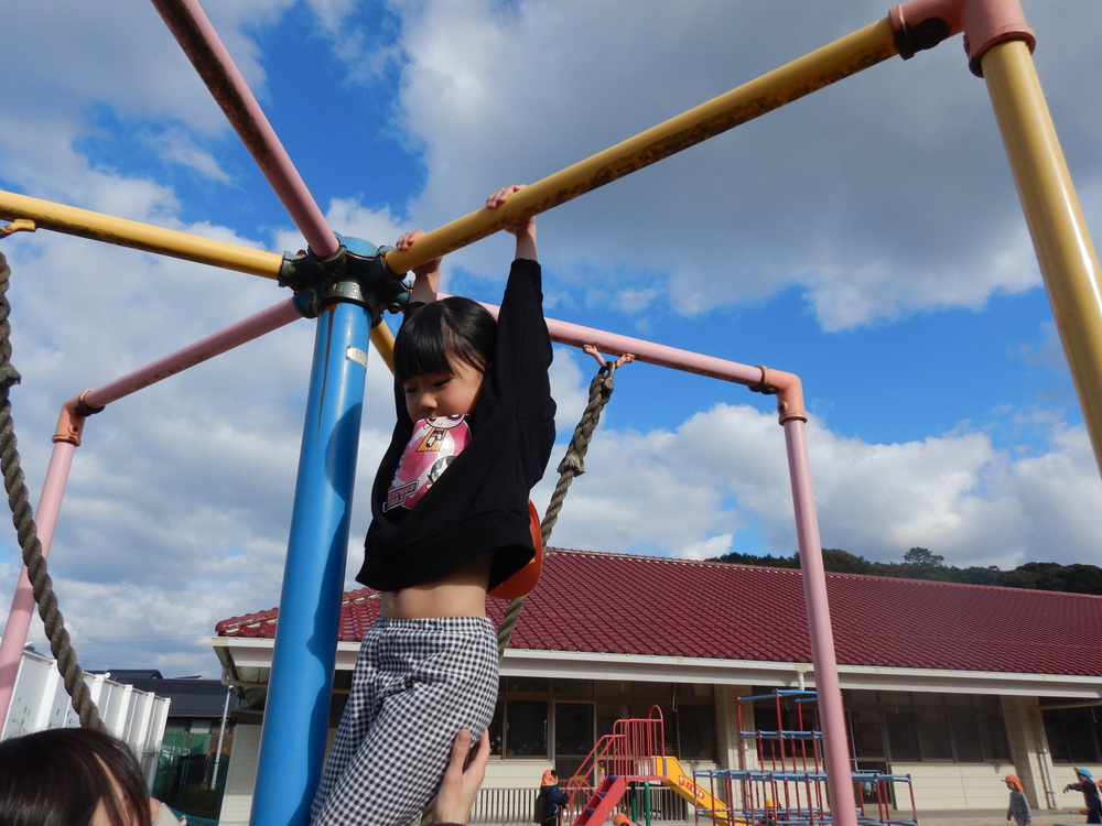 園庭遊びの様子５