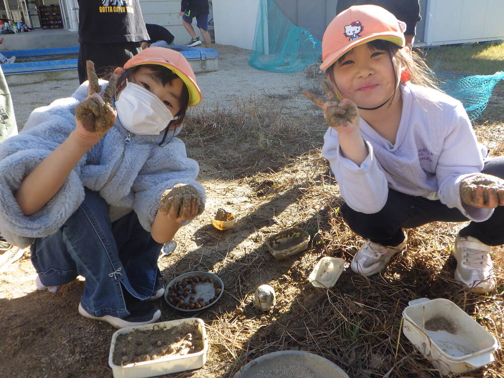 園庭遊びの様子