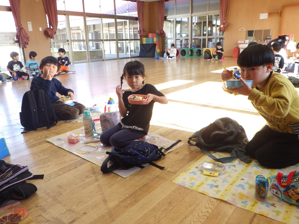 お弁当の様子３