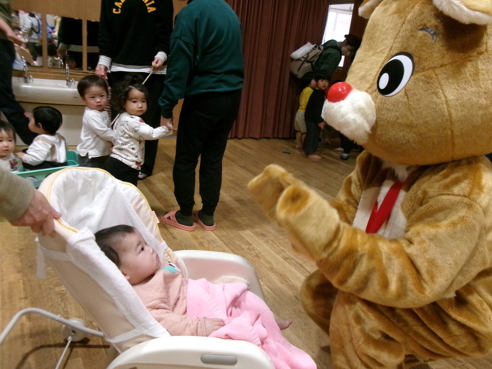 誕生会、クリスマス会の様子 (6)