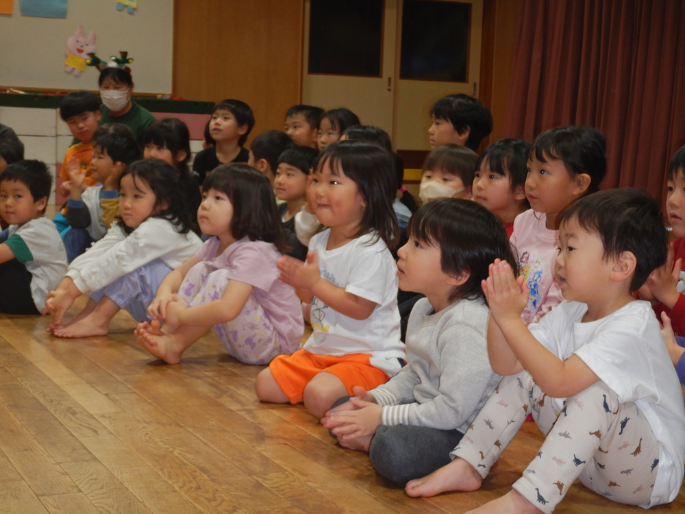 クリスマス誕生会 (17)