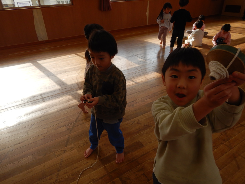 コマ回しの様子１