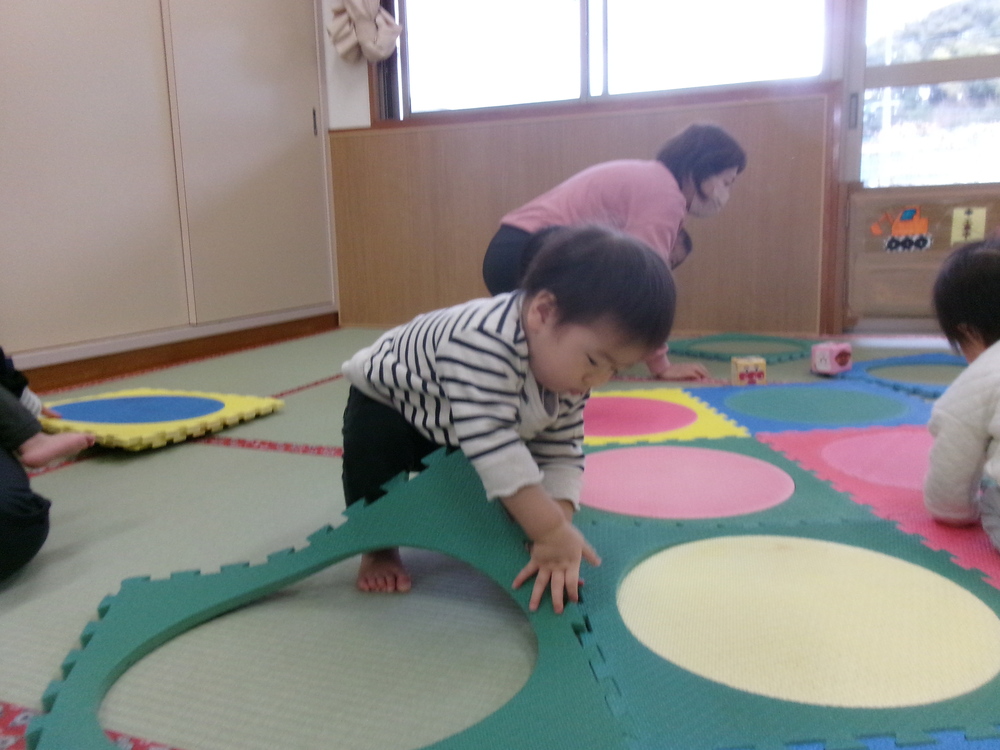 プラポイントで遊んでいる様子 (4)