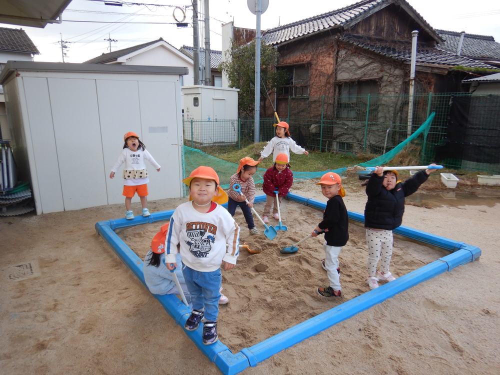 園庭遊び (4)