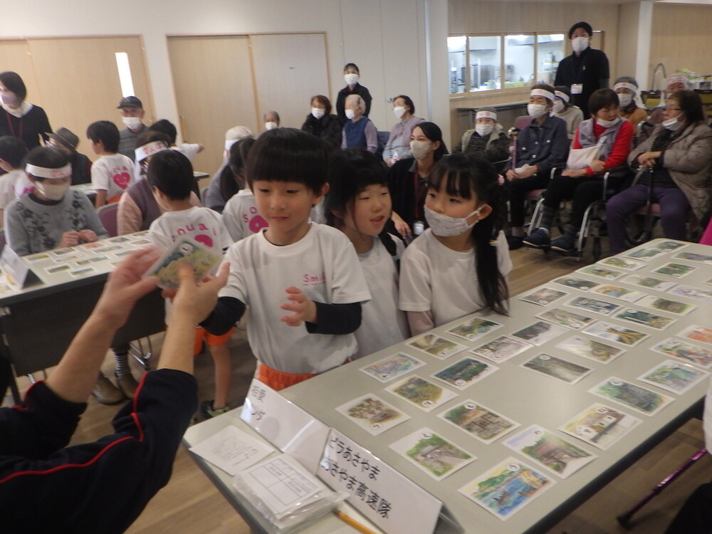 銀山カルタの様子 (3)