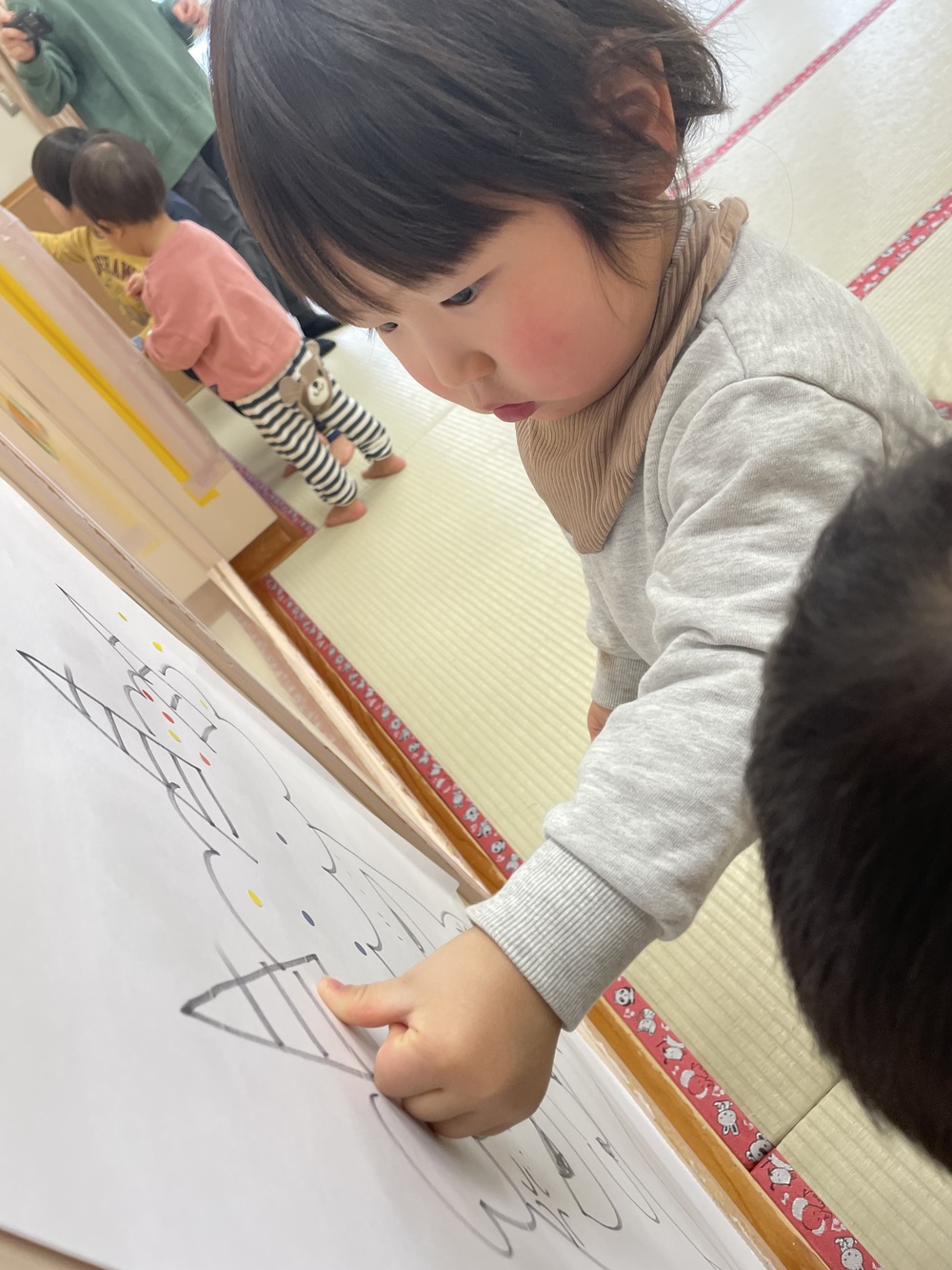 シールでボンボン♪ (8)